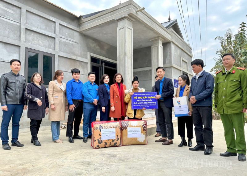 Đoàn Thanh niên Bộ Công Thương “mang hơi ấm” đến với đồng bào vùng cao