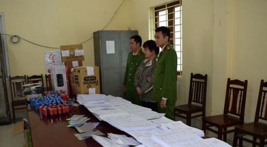 cong an hung yen pha duong day lam gia giay kham suc khoe toan quoc
