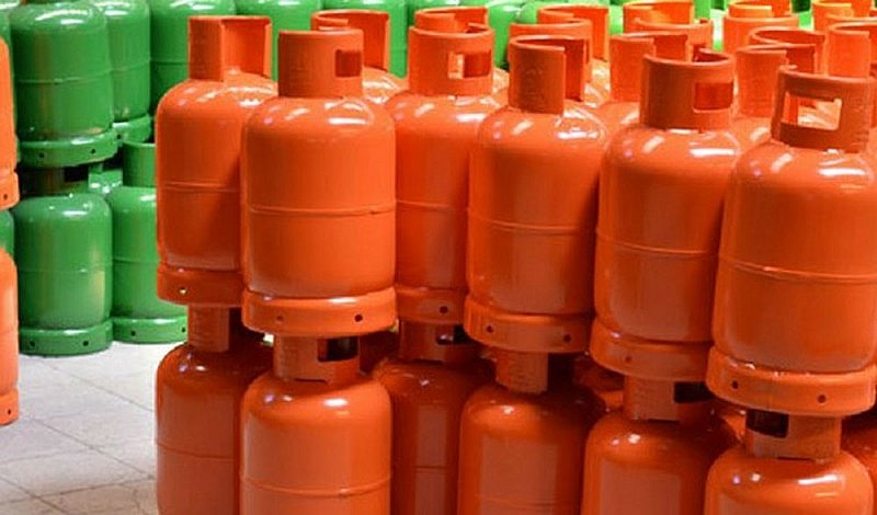 Giá gas giảm mạnh ngay ngày đầu năm