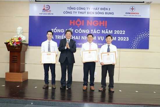 nam 2022 thuy dien song bung san xuat dat 12 ty kwh dien
