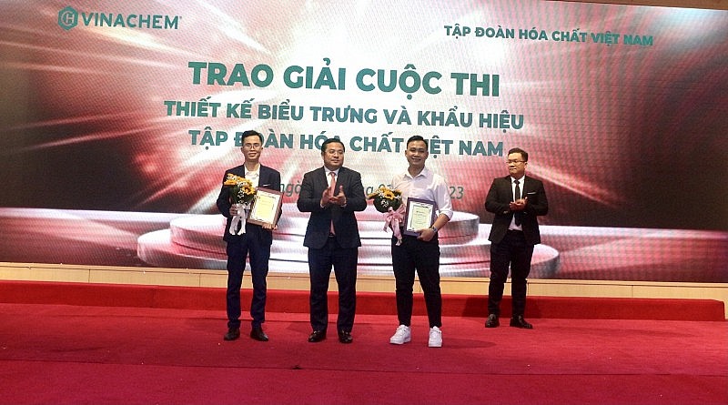 Trao giải cuộc thi thiết kế biểu trưng và khẩu hiệu Tập đoàn Hóa chất Việt Nam