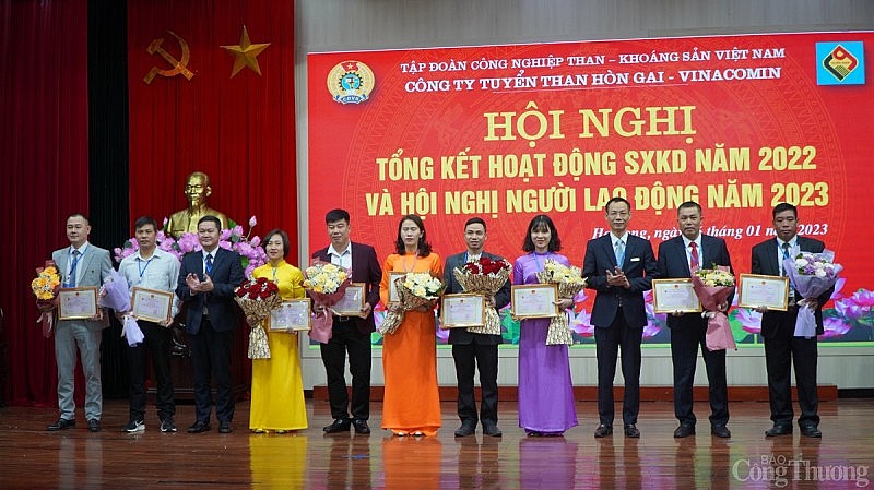 Công ty Tuyển Than Hòn Gai phấn đấu đạt doanh thu trên 23.000 tỷ đồng năm 2023