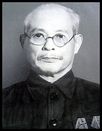 Ông Bùi Bằng Đoàn