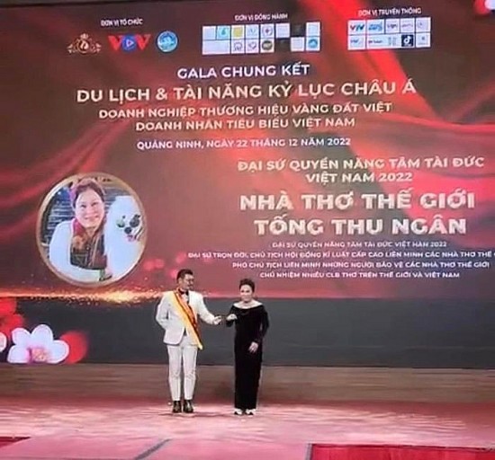 Vụ nhà thơ thế giới: Xử phạt công ty tổ chức chương trình 75 triệu đồng