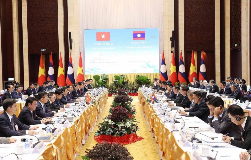 Thủ tướng Phạm Minh Chính và Thủ tướng Lào Sonexay Siphandone đồng chủ trì kỳ họp thứ 45 Ủy ban liên chính phủ về hợp tác song phương Việt Nam-Lào ngày 12/1