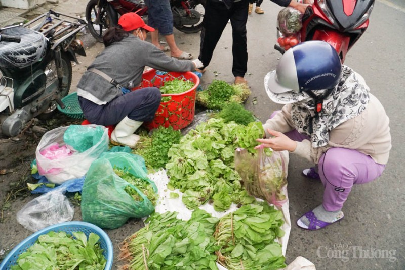 Đà Nẵng: Hối hả chợ ngày 30 Tết