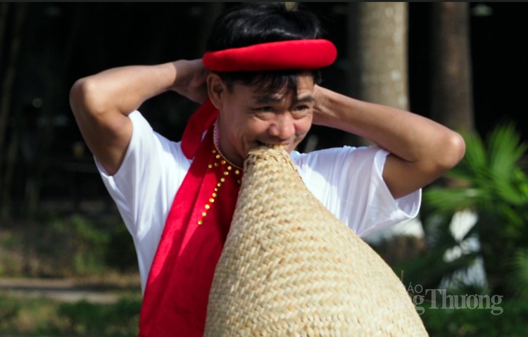 Độc đáo trò chơi chạy Ró, nét đẹp văn hóa tinh thần của vùng Kinh Bắc Độc đáo trò chơi chạy Ró, nét đẹp văn hóa tinh thần của vùng Kinh Bắc