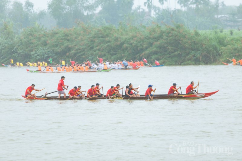 Quảng Nam: Sôi nổi lễ hội đua thuyền đầu xuân Quảng Nam: Sôi nổi lễ hội đua thuyền đầu xuân