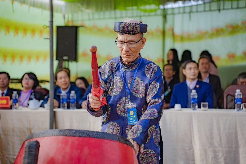 Thừa Thiên Huế: Cận cảnh hội vật hơn 200 năm được “phủ sóng” mạng xã hội Thừa Thiên Huế: Cận cảnh hội vật hơn 200 năm tuổi được “phủ sóng” mạng xã hội