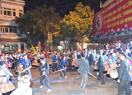 cao nguyen trang bac ha diem den hap dan du xuan