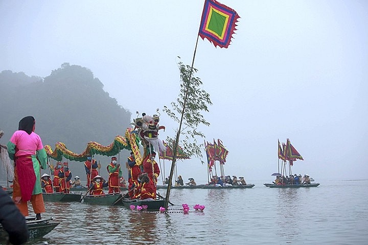 Bộ Văn hóa, Thể thao và Du lịch: Xử lý nghiêm hành vi lợi dụng di tích, lễ hội để trục lợi