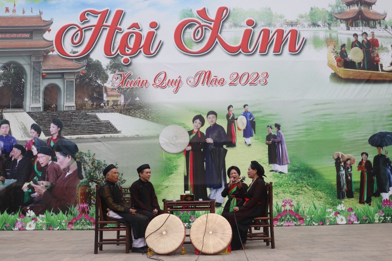 Du khách thập phương đổ dồn về Kinh Bắc trẩy Hội Lim Du khách thập phương đổ dồn về Kinh Bắc trẩy Hội Lim
