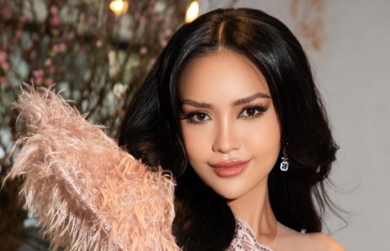 hoa hau hoan vu viet nam xac nhan hoa hau ngoc chau chua tot nghiep dai hoc