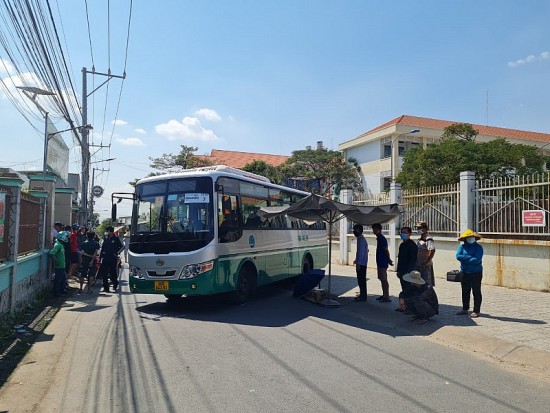Tai nạn thương tâm ở Đồng Nai: Học sinh bị xe đưa rước cán tử vong