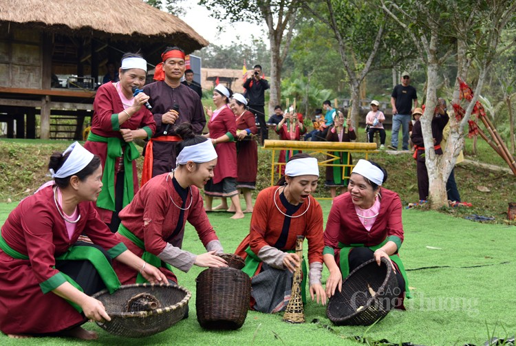 Độc đáo nghi thức “Chậm đò ho” của dân tộc Thổ