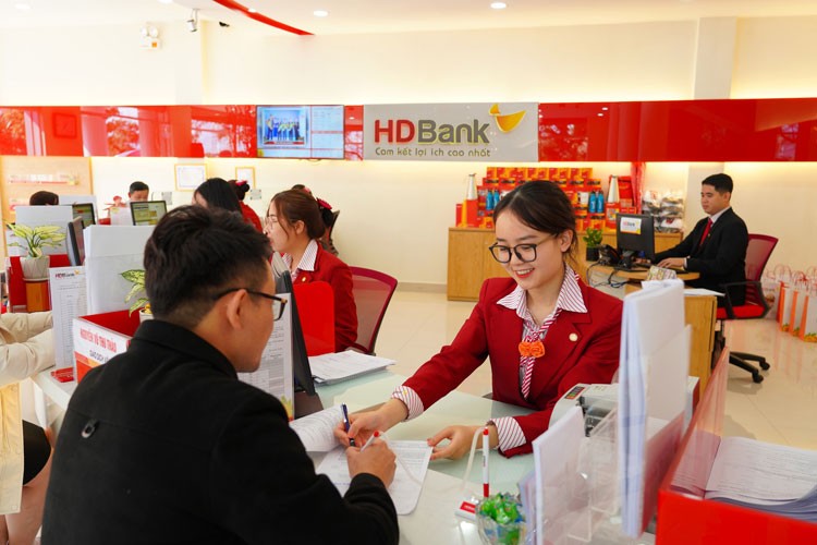 HDBank phủ sóng khắp 61/63 tỉnh, thành trên cả nước, phục vụ thêm hàng triệu khách hàng