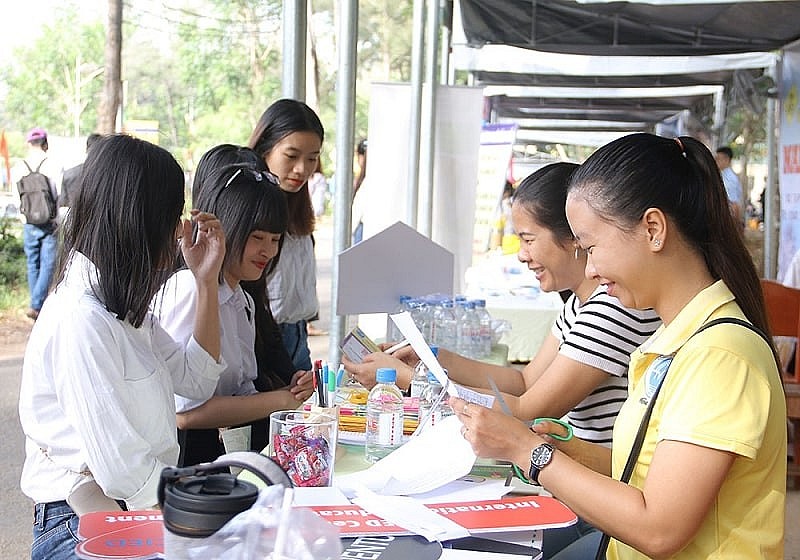 Trà Vinh: Hỗ trợ, kết nối tạo việc làm cho người lao động ngay từ đầu năm