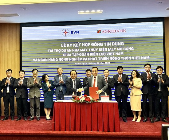 EVN và Agribank ký kết hợp đồng tín dụng tài trợ dự án thuỷ điện Ialy Mở rộng