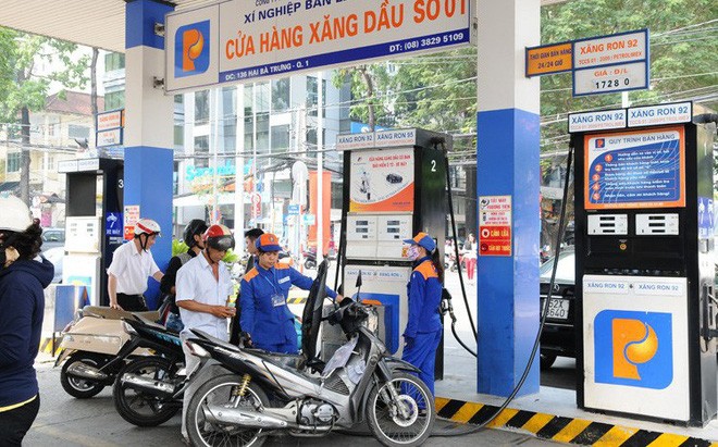 Ngày này năm xưa 15/2: Lập các đoàn thanh tra việc kinh doanh xăng dầu