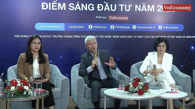 Tiết lộ 3 loại cổ phiếu nên đầu tư năm 2023