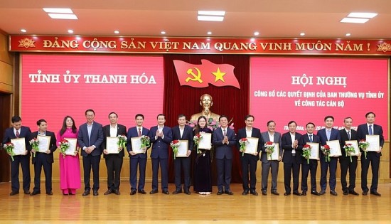 Thanh Hóa: Bổ nhiệm, điều động nhiều cán bộ cấp sở, huyện