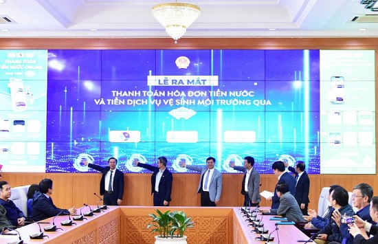 thua thien hue trien khai thanh toan tien nuoc dich vu ve sinh qua hues