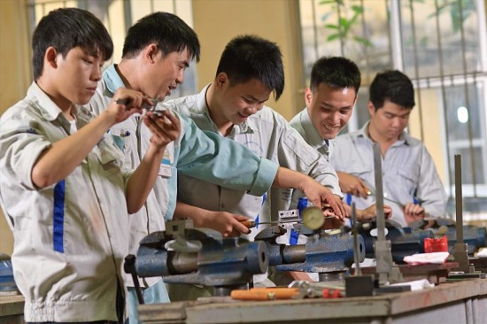 giao duc nghe nghiep giup giam ngheo ben vung
