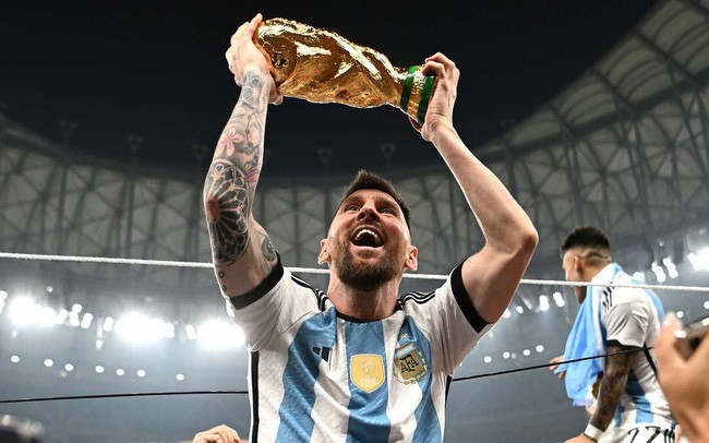 Lionel Messi giành The Best: Khi quyền trượng tìm về đúng minh chủ