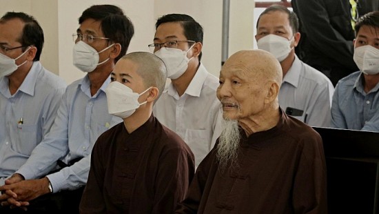 mot luat su bao chua vu tinh that bong lai phat tan video co dau hieu toi pham