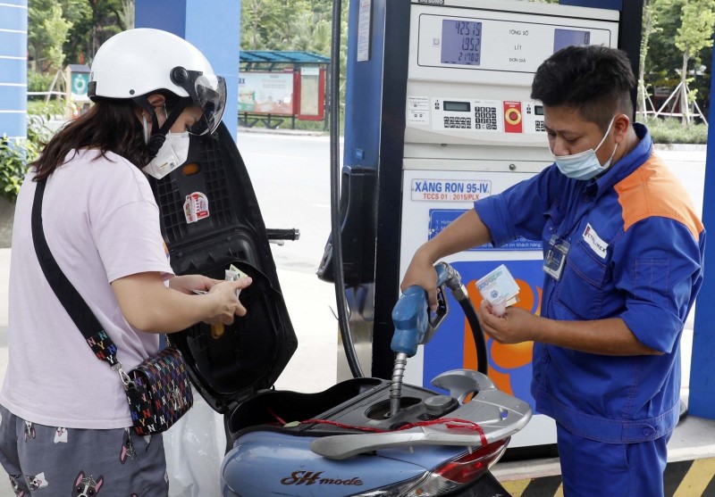 Giá xăng dầu tăng hay giảm trong kỳ điều hành ngày 13/3?