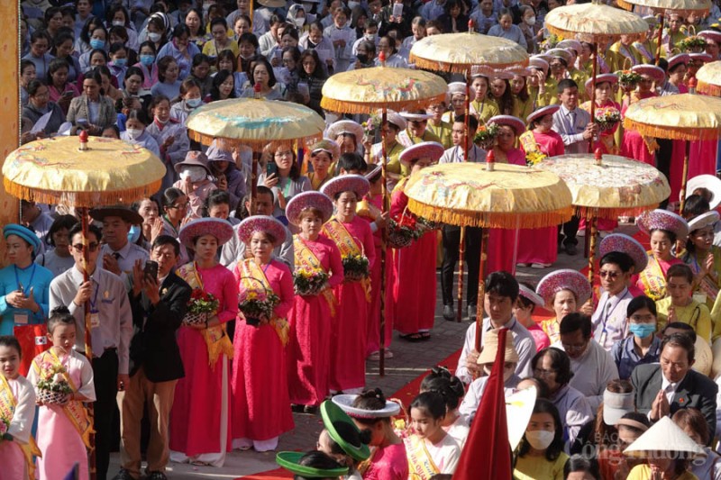 Hàng nghìn người đổ về Lễ hội Quán Thế Âm Ngũ Hành Sơn Đà Nẵng Hàng nghìn người đổ về Lễ hội Quán Thế Âm Ngũ Hành Sơn Đà Nẵng