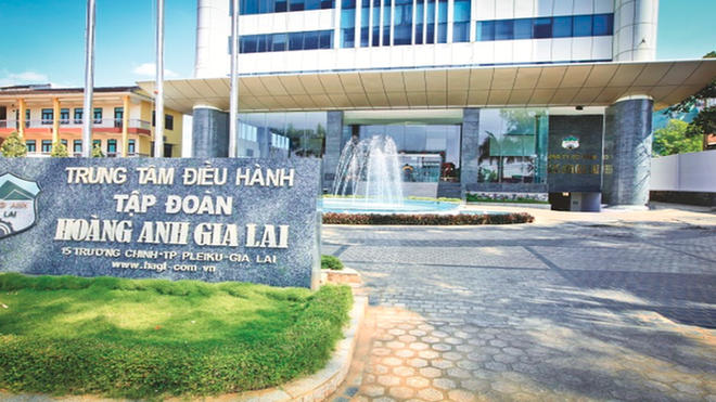 nhung co phieu tung noi song tu vuc tham va bi mat cua doanh nghiep