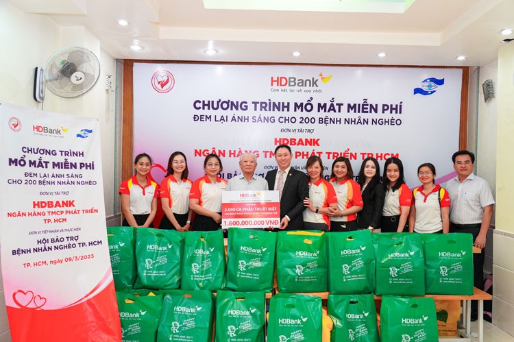 HDBank mang đến ánh sáng đến cho hàng trăm người