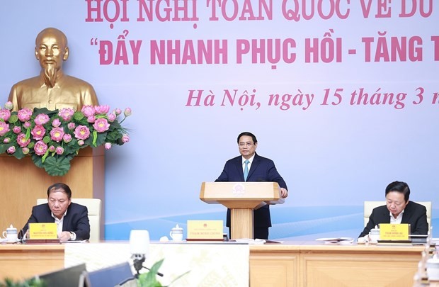 Đẩy nhanh phục hồi, tăng tốc phát triển ngành du lịch