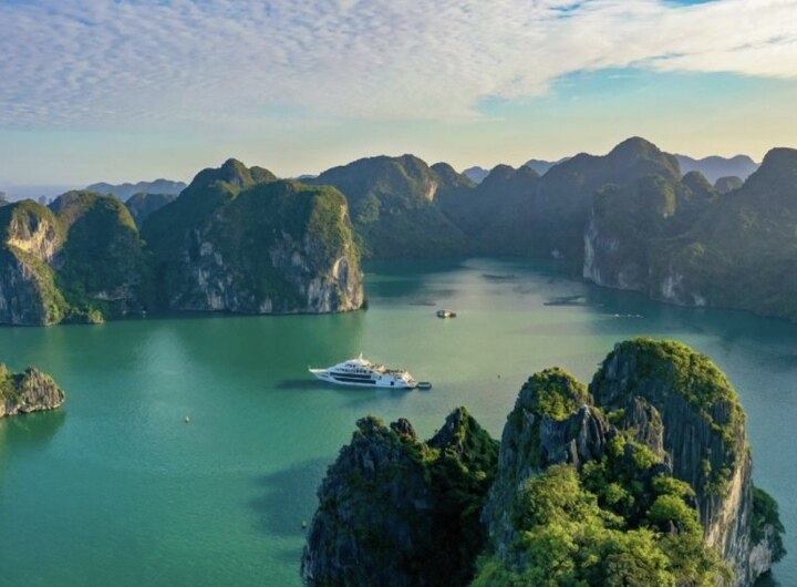 8 bãi biển đẹp nhất Việt Nam nên đi vào hè này - 8