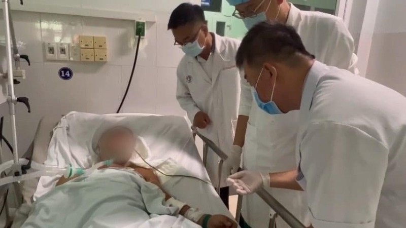 3 bệnh nhân bị ngộ độc do ăn cá chép ủ chua sau khi dùng thuốc giải, giờ ra sao?