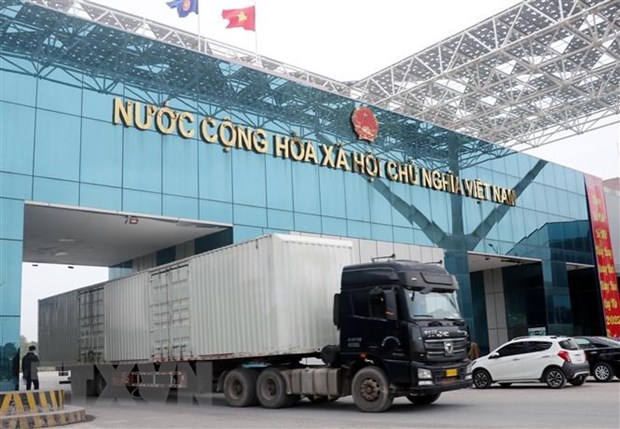 Cua khau quoc te Mong Cai - cua ngo thong quan nong, thuy san Viet Nam hinh anh 2