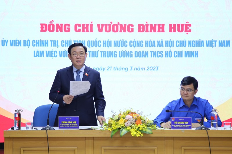 Ủy viên Bộ Chính trị, Chủ tịch Quốc hội Vương Đình Huệ đã thăm, làm việc với Ban Bí thư Trung ương Đoàn Thanh niên Cộng sản Hồ Chí Minh