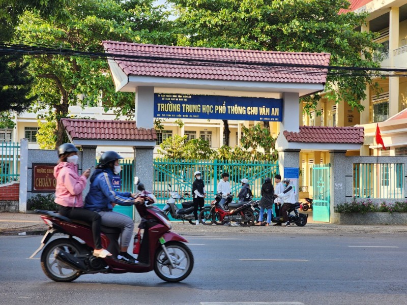 Đắk Lắk: Sẽ xử lý 4 cán bộ, giáo viên dùng từ ngữ phản cảm trên mạng xã hội