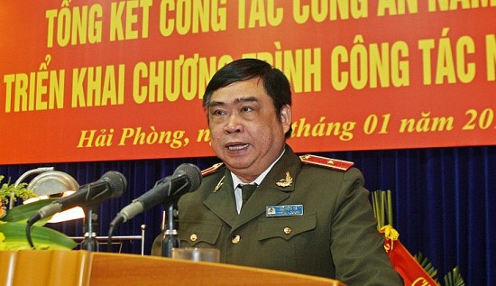 uy ban kiem tra trung uong de nghi ban bi thu ky luat ong do huu ca