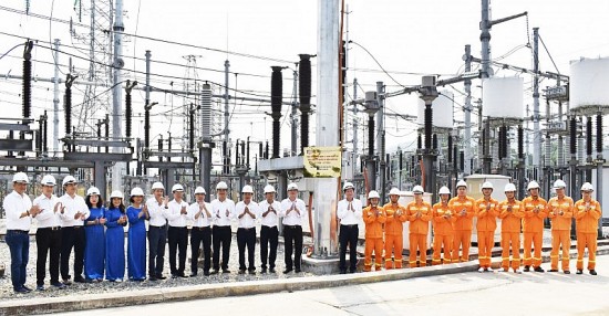 truyen tai dien thua thien hue gan bien cong trinh he thong phan phoi 110kv tram bien ap 220kv hue