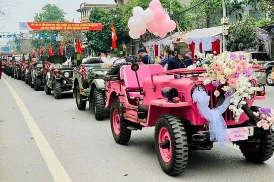 Tạm giữ 6 xe vụ đoàn xe Jeep “diễu hành” rước dâu ở Thái Nguyên