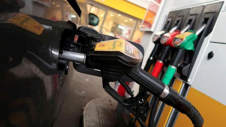 Giá dầu diesel kỳ hạn ở châu Âu giảm 55% do nhập khẩu châu Á giảm bớt lo ngại nguồn cung