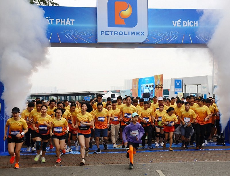 Tập đoàn Xăng dầu Việt Nam phát động Giải chạy online Petrolimex Race 2023