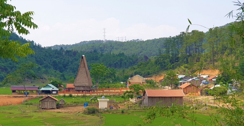 Kon Tum: Tạo sinh kế bền vững cho đồng bào từ du lịch cộng đồng