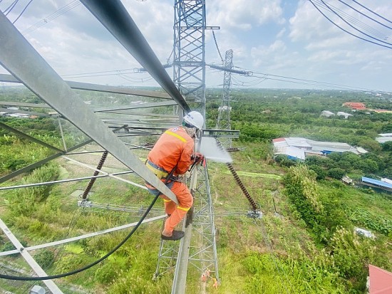 Sản xuất điện toàn hệ thống Quý I đạt 61,83 tỷ kWh, giảm 1,6% so với cùng kỳ