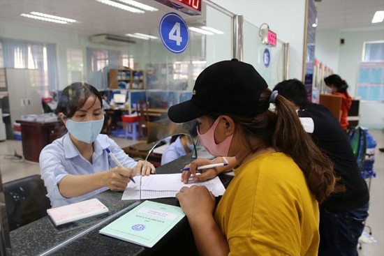 de xuat giam dieu kien sau mot nam moi cho rut bao hiem xa hoi mot lan