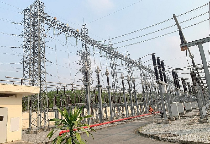 Điện lực miền Nam: Đóng điện đưa vào vận hành công trình lộ ra 110kV Bến Cát