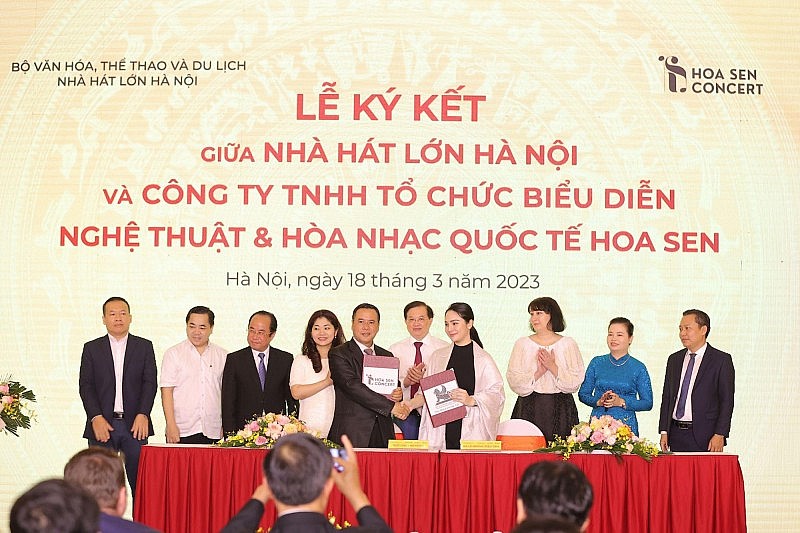 Cộng đồng yêu nhạc “săn vé” Lễ hội âm nhạc Hoa Sen SoundFest 2023