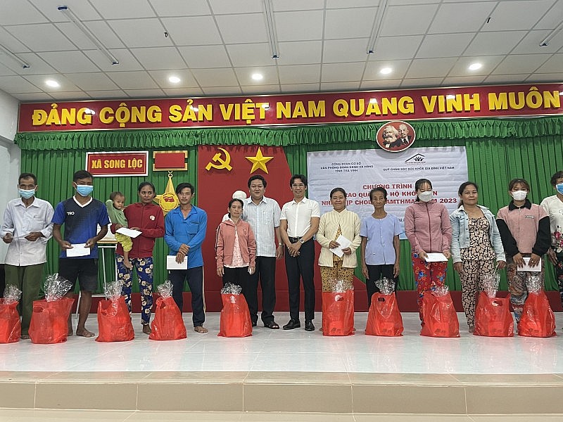 Quỹ chăm sóc sức khỏe Gia đình Việt Nam  tiếp tục sứ mệnh “Phụng sự xã hội”